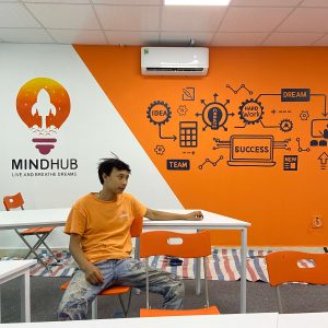 vẽ tranh tường văn phòng mindhub, trung tâm giáo dục trẻ em yêu công nghệ