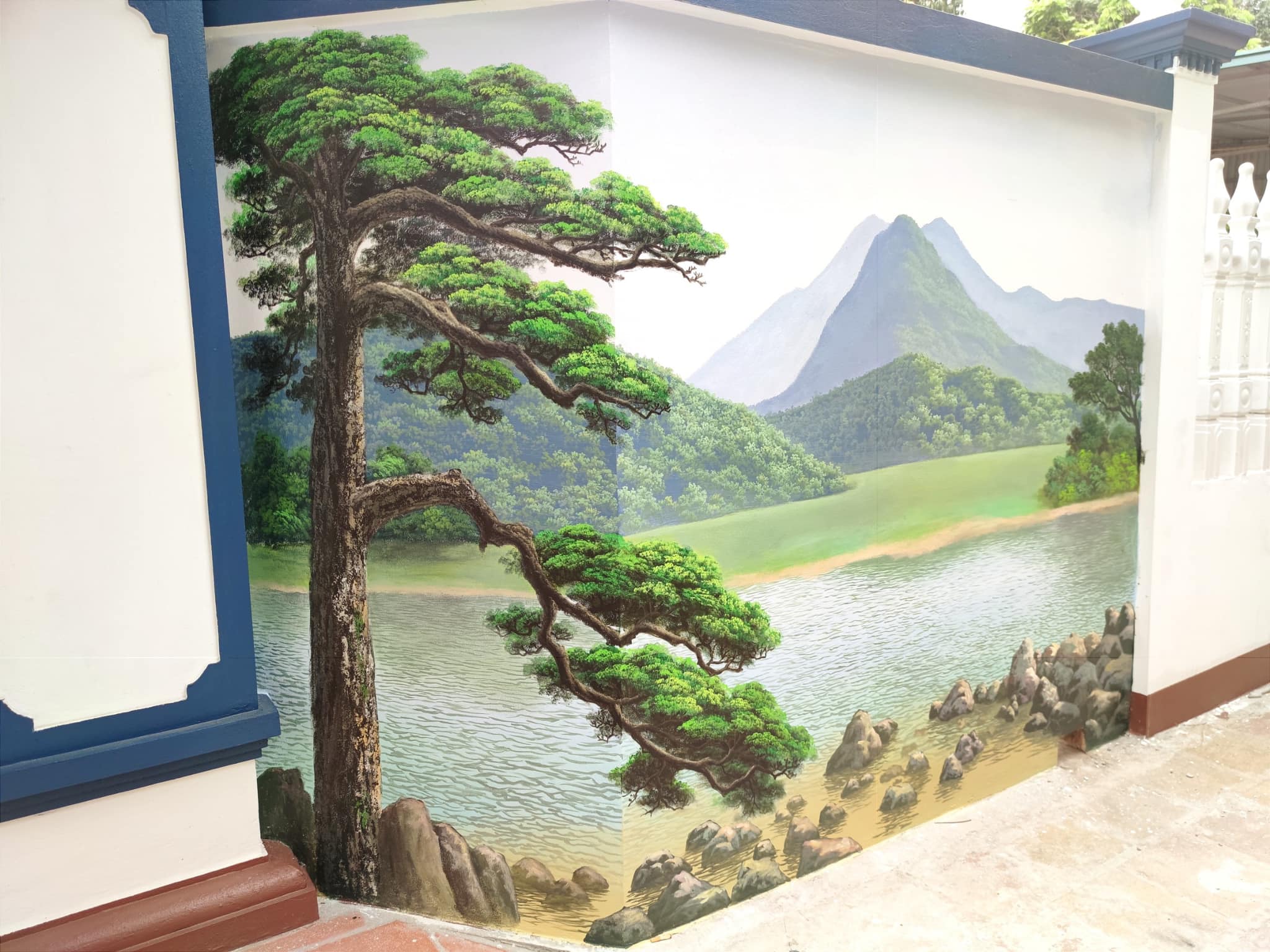 Vẽ tranh tường sơn thủy là một nghệ thuật tuyệt vời mang lại không gian sống động và tươi mới cho căn phòng của bạn. Mỗi chi tiết sơn thủy được tạo ra và phối hợp với nhau để tạo nên một bức tranh tuyệt đẹp. Hãy cùng xem những hình ảnh sơn thủy đẹp mắt và cho phép nó làm mới không gian sống của bạn.