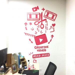 tranh 2d văn phòng media ticktok